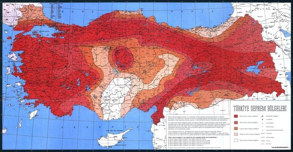 Türkiye deprem haritası güncellendi: 45 il, 110 ilçede diri fay var!