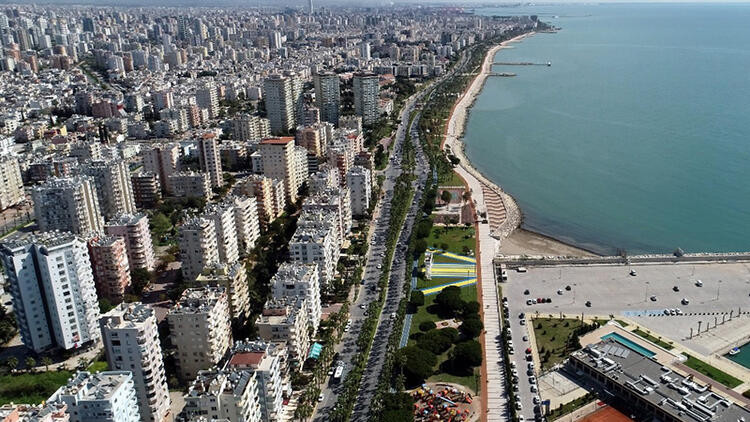 Fahiş kiralara emlakçılardan tepki: Elinizi vicdanınıza koyun!