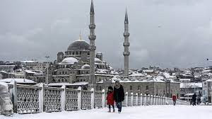 İstanbullulara kar uyarısı: Pazar günü evinizden çıkmayın!