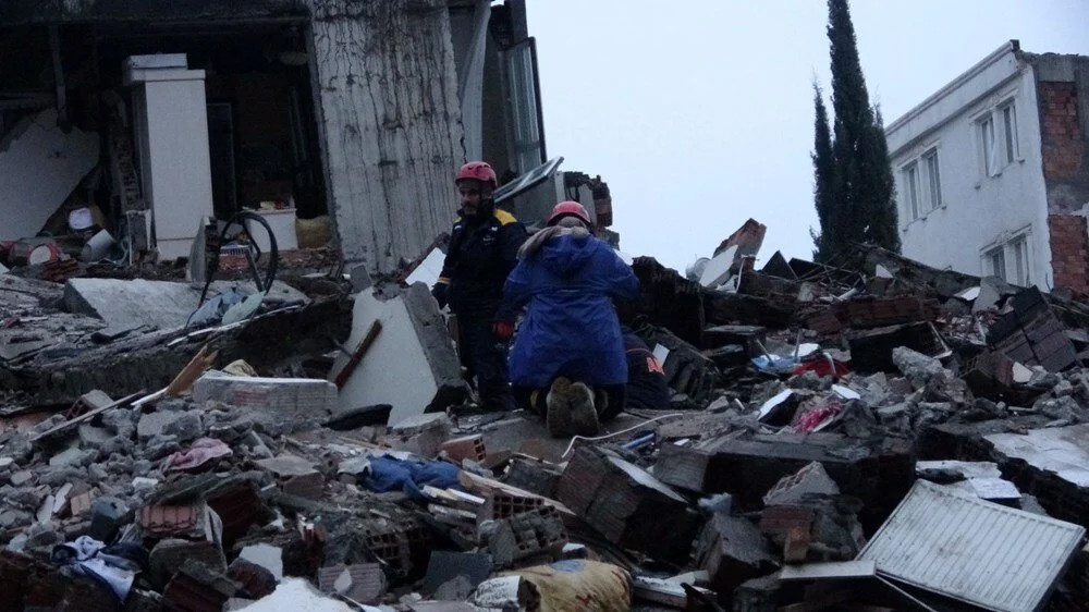 Türkiye yasta: Depremin vurduğu 10 ilden çarpıcı fotoğraflar!