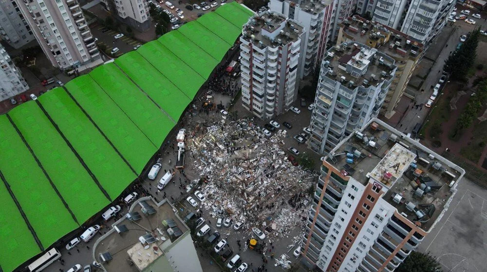 Türkiye yasta: Depremin vurduğu 10 ilden çarpıcı fotoğraflar!