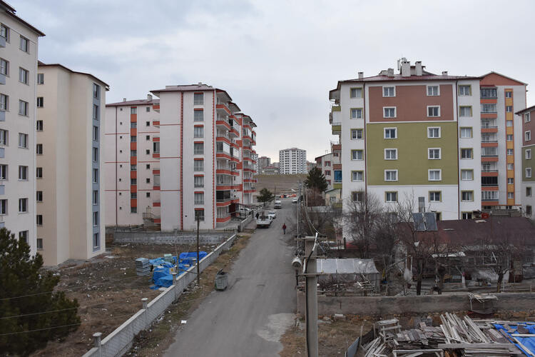 Depremzedeler o kente akın etti: Kiralık ev kalmadı!