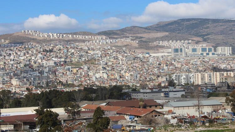 Uzmanından İzmir'in o ilçelerine uyarı: 7 üzerinde depremde...