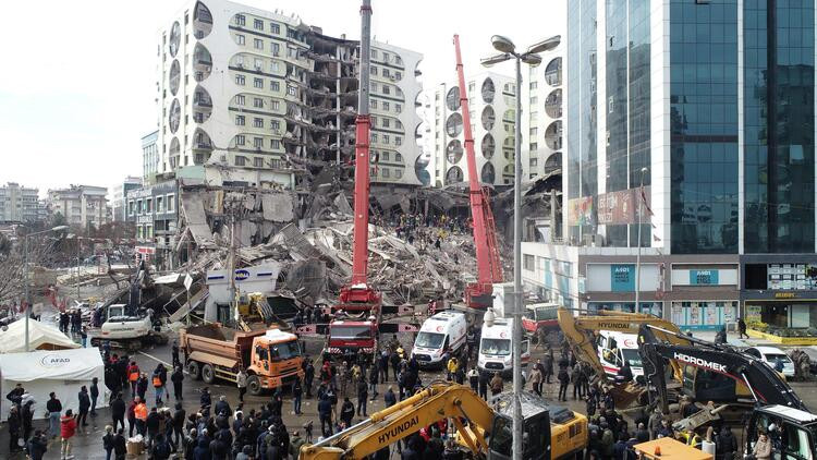 89 kişiye mezar oldu: Hem 'kolonsuz' hem 'izinsiz'