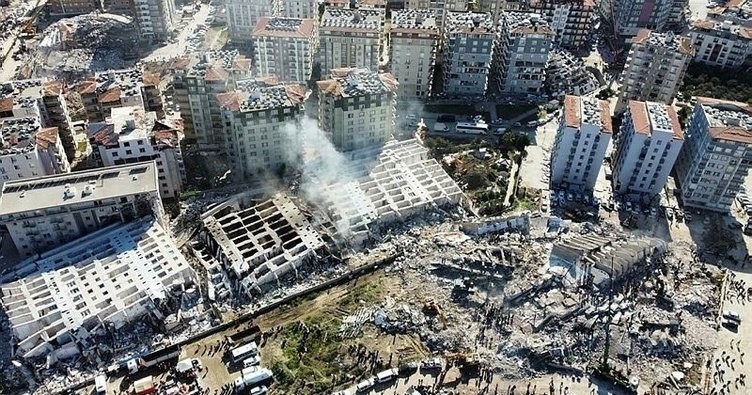 Rönesans Rezidans'ın bilirkişi raporu ortaya çıktı: İşte çökme nedeni...