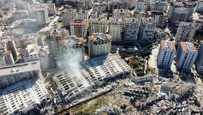 Rönesans Rezidans'ın bilirkişi raporu ortaya çıktı: İşte çökme nedeni...