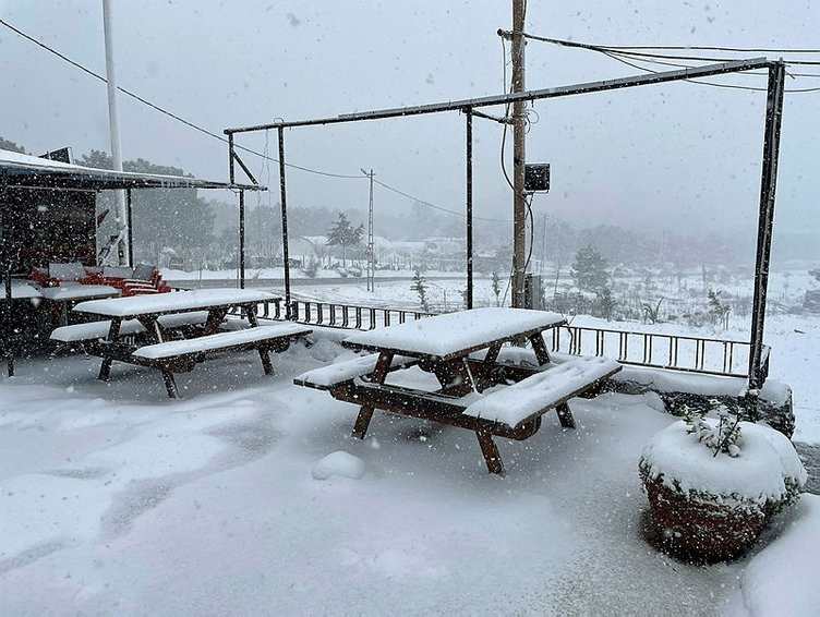 Meteoroloji'den 'karla karışık yağmur' uyarısı: Marmara için saat verildi!