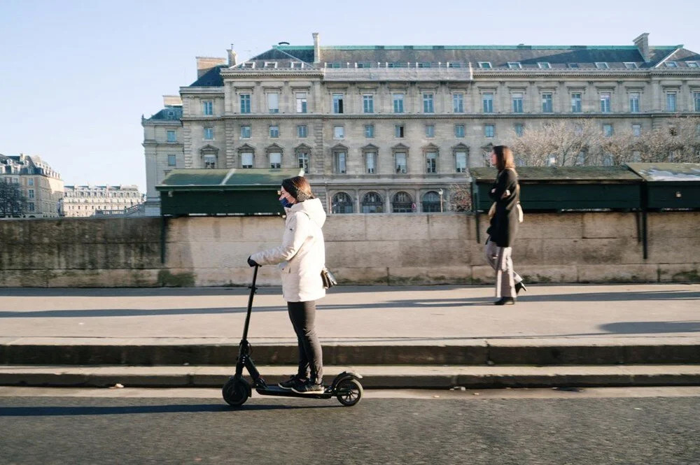 2.5 milyon kişi kullanıyor: Paris'te scooter referandumu!