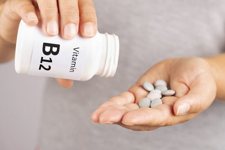 B12 vitamin eksikliğini gösteren ciltteki bu belirtiye dikkat!