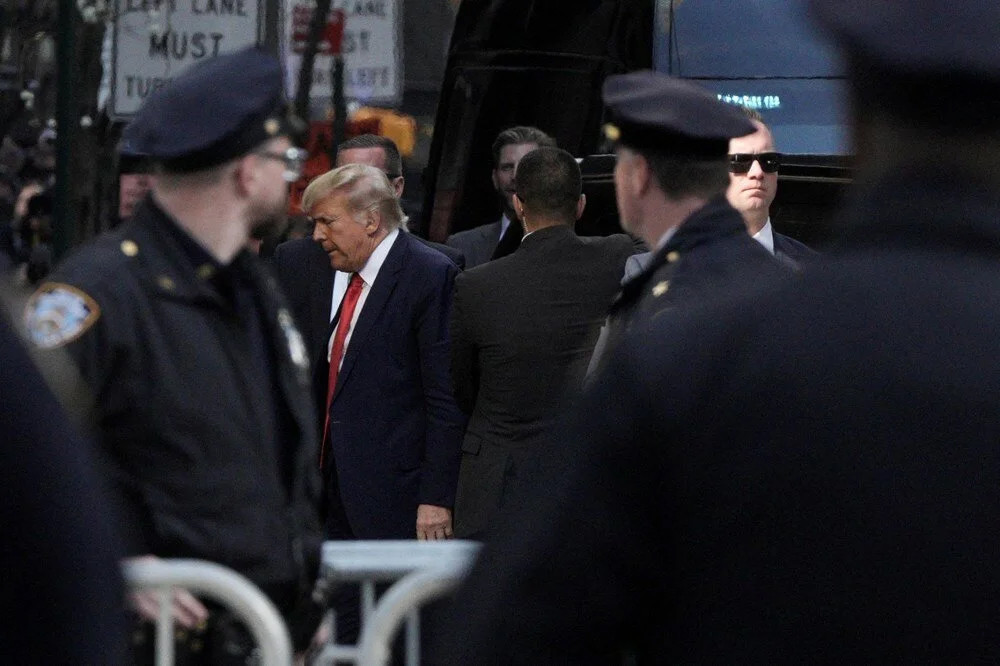 Trump bugün ifade verecek!