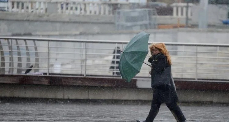 Meteoroloji'den günlerce sürecek sağanak uyarısı!