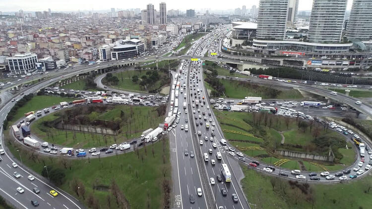 Mahmutbey çilesi: İstanbul trafiğinin çözümü Kınalı bağlantı yolu