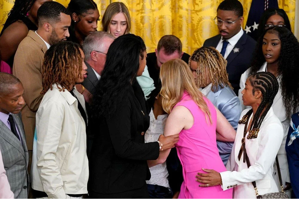 Biden'ın Beyaz Saray'da ağırladığı basketbolcu bayıldı