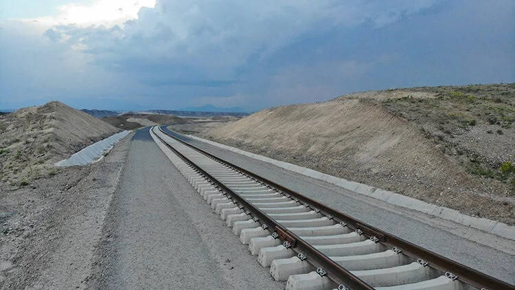 Zengezur Koridoru'nda demir yolu inşaatı tam gaz