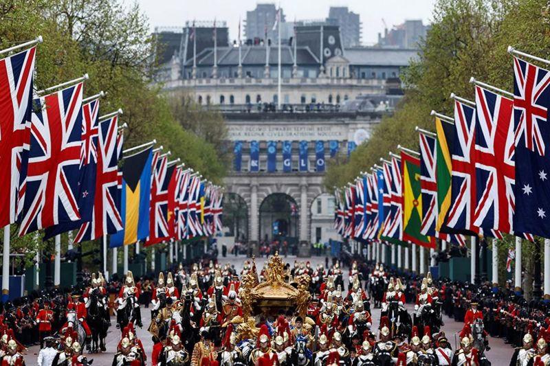 Londra'daki tarihi törenden muhteşem kareler