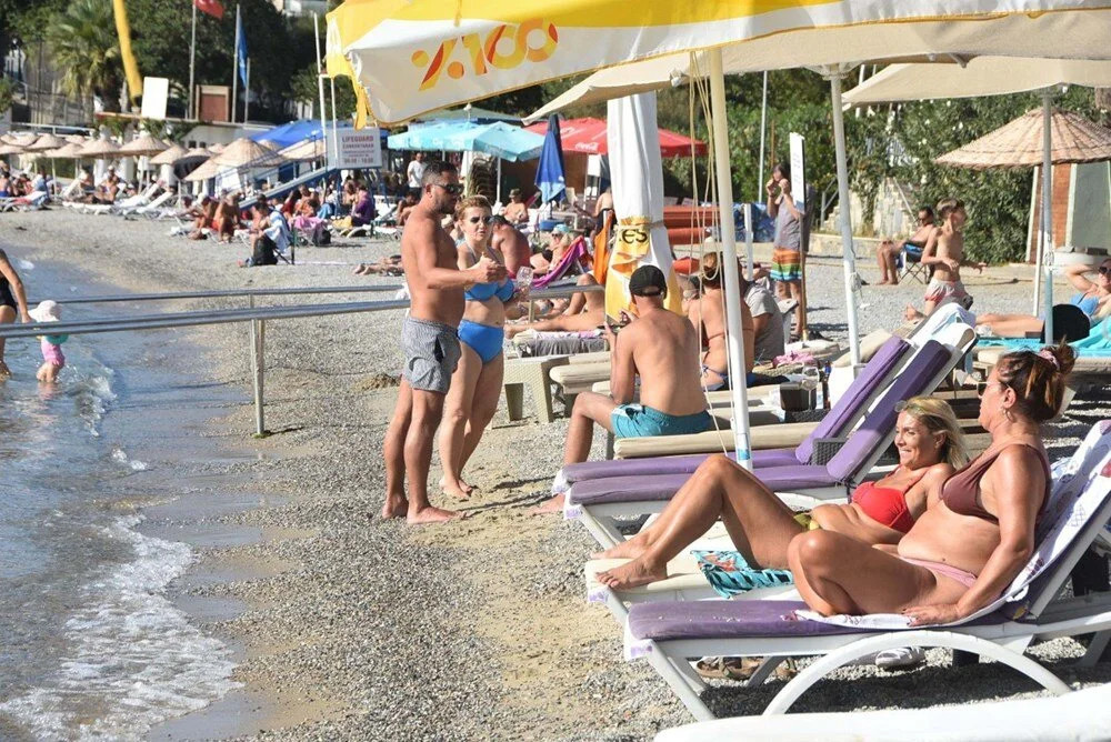 Bodrum'da bayram hareketliliği: 750 liraya da var, 10 bin euroya da!