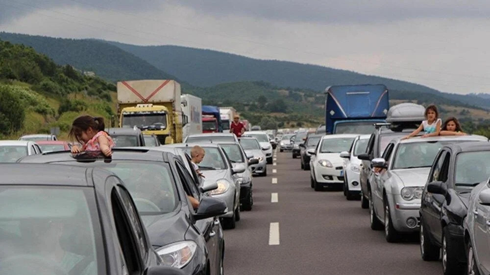 Uzun yola çıkacaklar dikkat: İşte yapılması ve yapılmaması gerekenler...