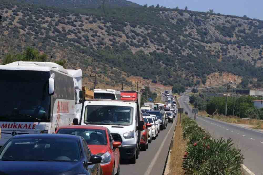 Bayram gelmeden Bodrum’da adım atacak yer kalmadı!