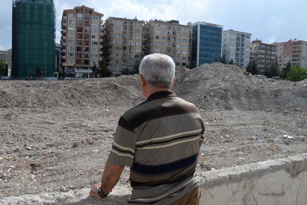 Yeniden bina yapmak isteyen Galeria Sitesi'nin mülk sahiplerine flaş uyarı!