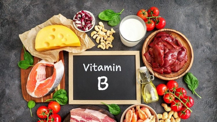 B12 eksikliği belirtileri: İşte vitamin eksikliğini bitiren besin...