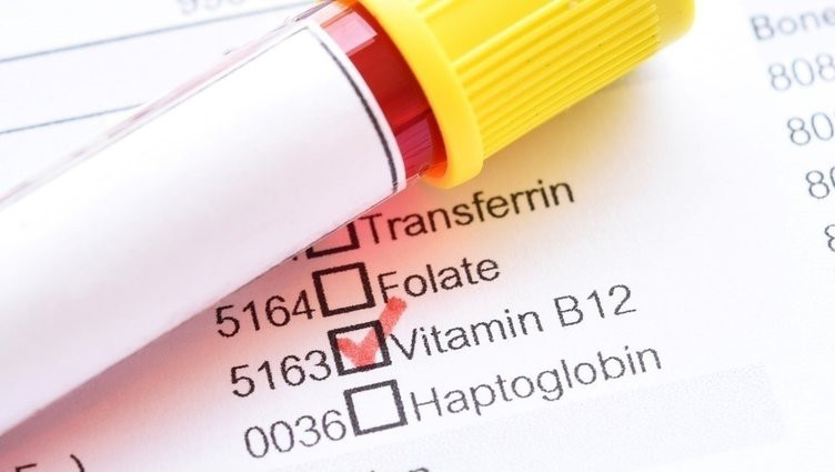 B12 eksikliği belirtileri: İşte vitamin eksikliğini bitiren besin...