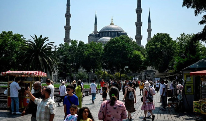 Sağlık Bakanlığı ve AKOM'dan sıcaklık uyarısı: Dışarı çıkmayın