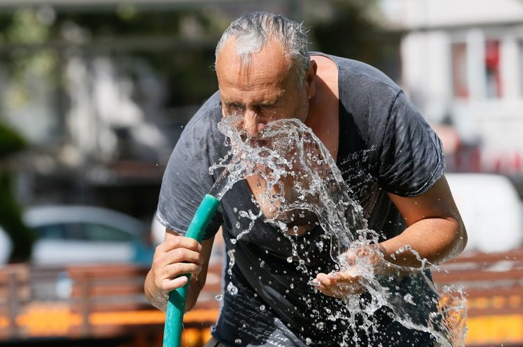 Sıcaklıklar bu yıl rekor kıracak: Uzmanlar '50 dereceyi aşacak' dedi!