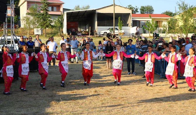 Tekirdağ’da şenlikte karpuz kuyruğu