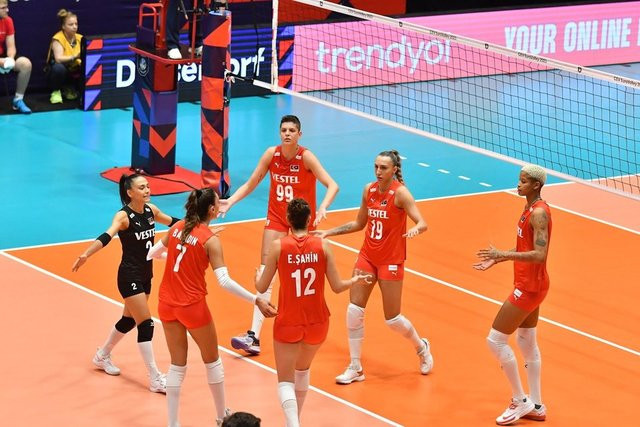 Filenin Sultanları Arjantin'i rahat geçti: 3-1