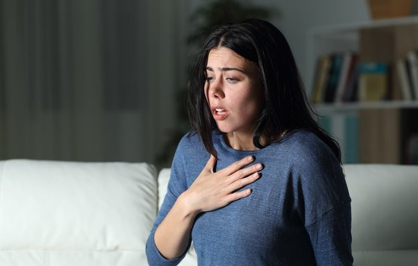 Gün içinde bu durumu yaşıyorsanız... İşte kanserin ilk belirtisi!