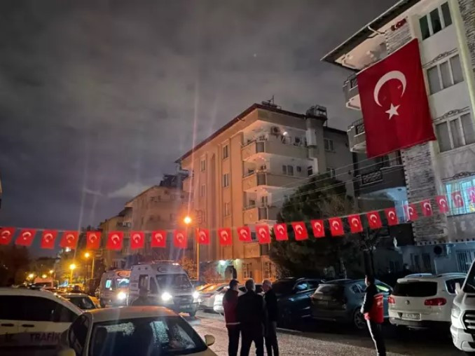 Şehidin ailesi acı haberi çadırda aldı