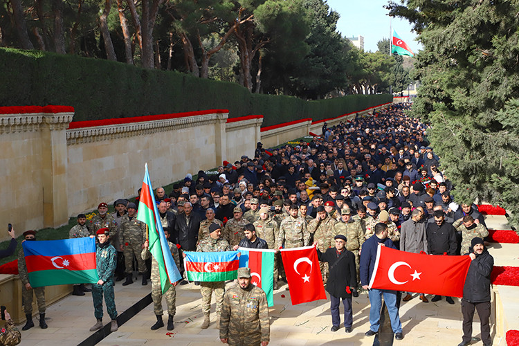 Azerbaycan'da Kanlı Ocak kurbanları yad edildi 