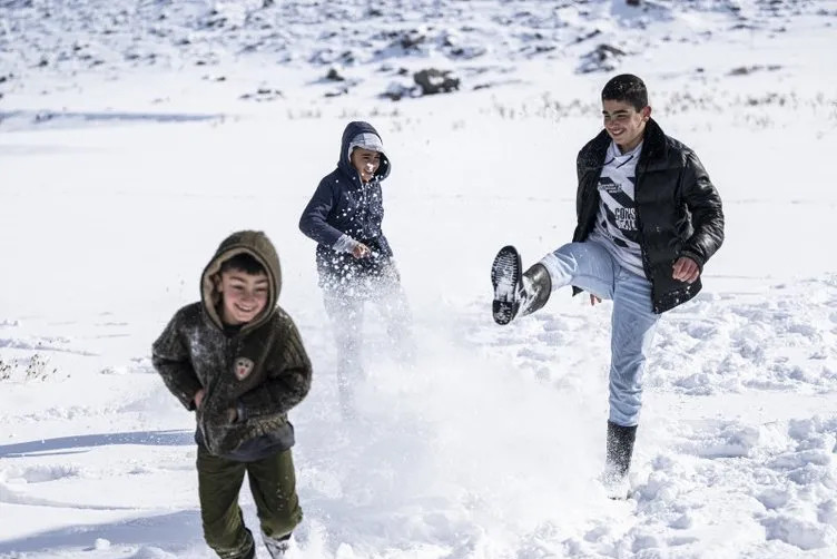 Meteoroloji'den art arda uyarı: İstanbul için saat verildi!