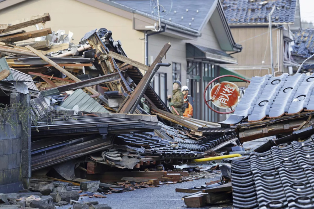 Japonya'da deprem bölgesinde 66 bin hane susuz