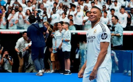 PSG, Mbappe'ye 55 milyon euro tazminat ödeyecek