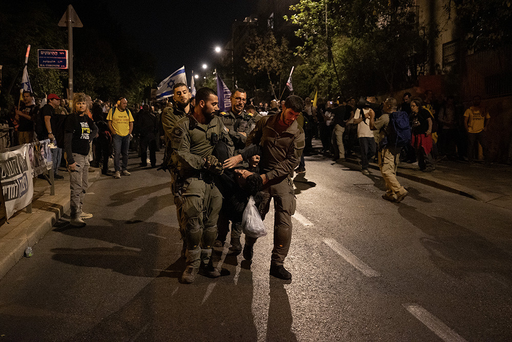 Netanyahu’ya şok: Protestocular evinin önüne kadar geldi!