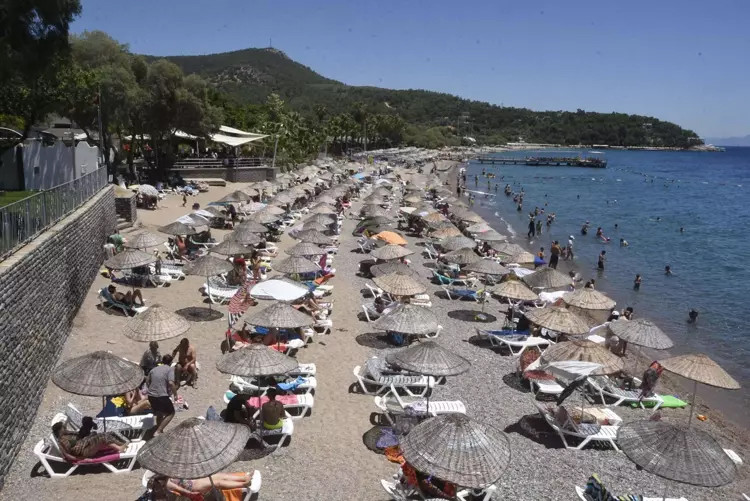 Bodrum’da turizm sezonu uzadı: 1 milyonun üzerinde yabancı turist ağırladı!