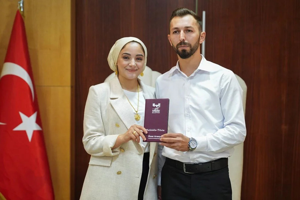 Nikah memuru damat ile evlendiğini mobil bankacılık uygulamasında fark etti!