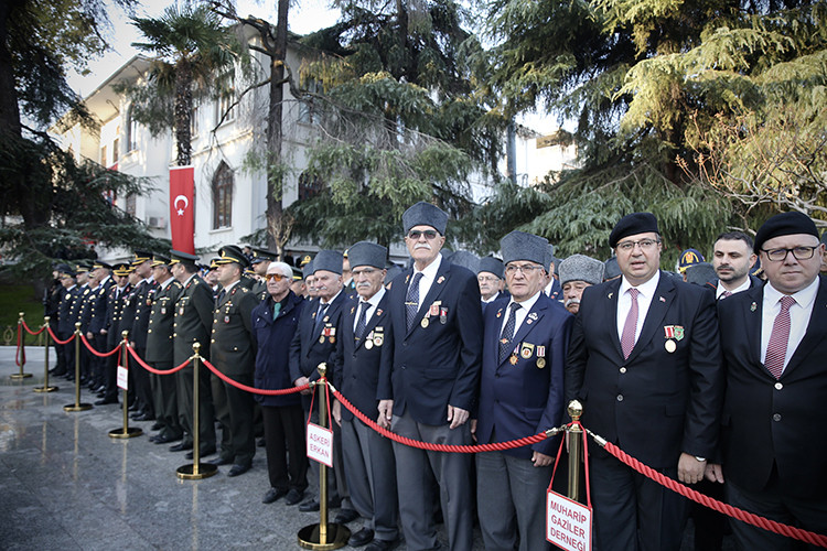 Büyük Önder Atatürk tüm yurtta törenlerle anılıyor!