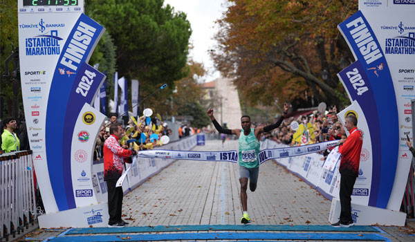 Türkiye İş Bankası 46. İstanbul Maratonu’nu Dejene Debela kazandı