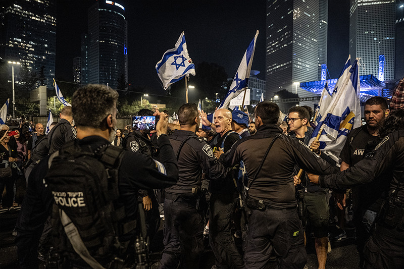 İsrailliler sokağa döküldü: Netanyahu'ya Gallant tepkisi!