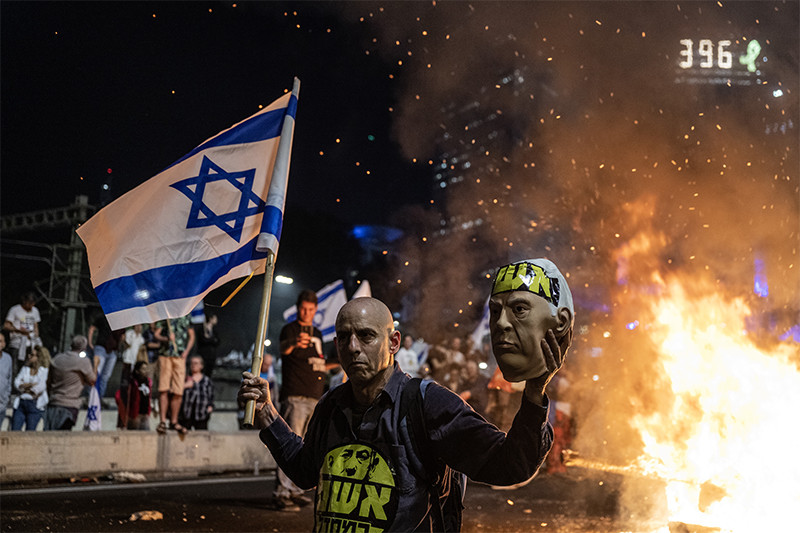 İsrailliler sokağa döküldü: Netanyahu'ya Gallant tepkisi!