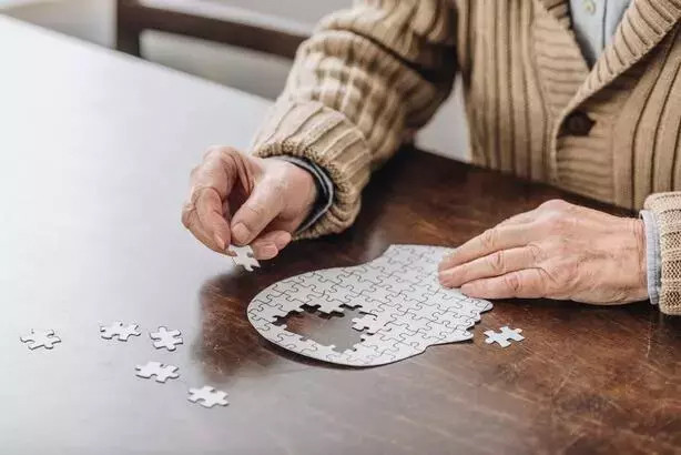 Alzheimer'ın ilk belirtisi olabilir: Özellikle fıstık ezmesi testine dikkat!