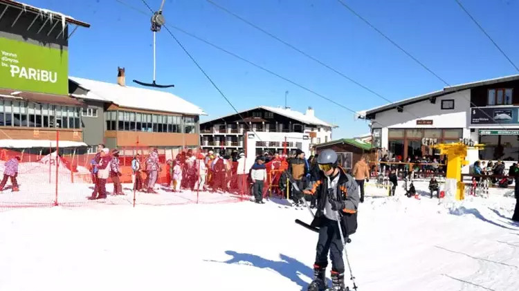 ‘Korsan taksici gibi korsan kayak öğretmenleri var!’