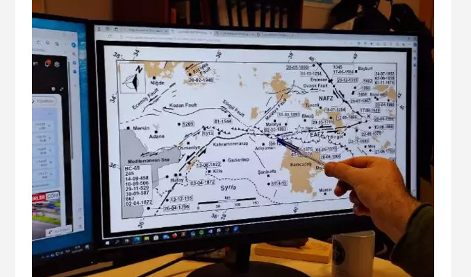 Elazığ-Bingöl arasında 7'lik deprem uyarısı