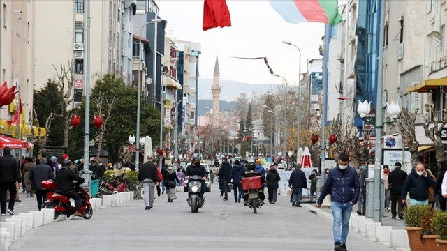 İşte Türkiye'nin en yaşlı ve en genç iller hangileri?