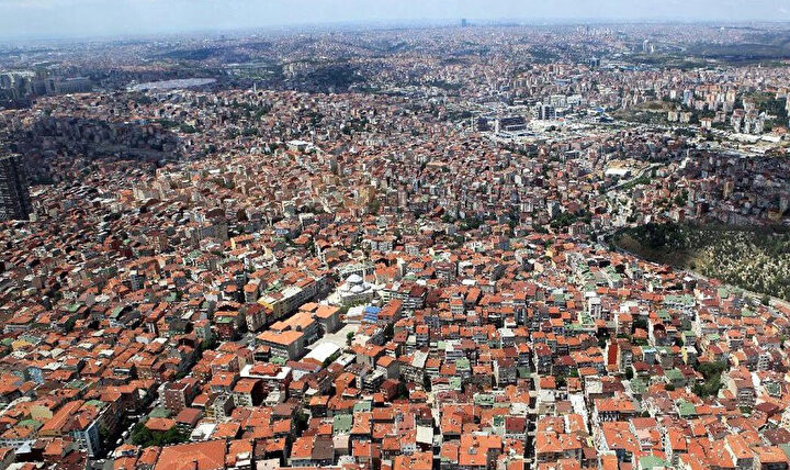 Deprem uzmanı Görür'den korkutan uyarı: İstanbul uzatmaları oynuyor!