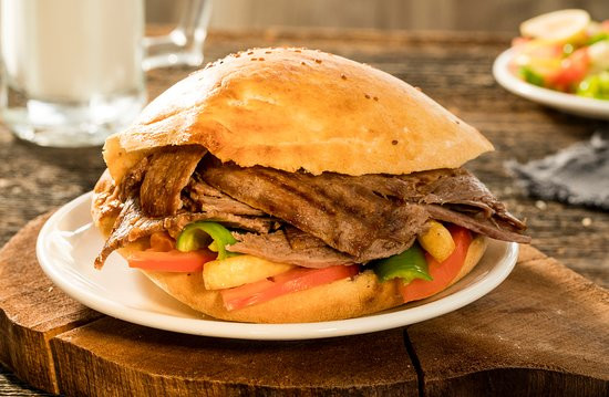 Tombik döner 'sandviçlerin kralı' seçildi