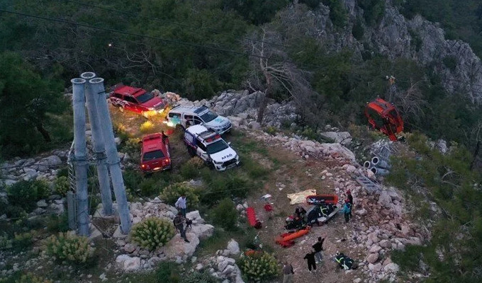 Antalya'da teleferikte mahsur kalan kazazedeler yaşadıklarını anlattı