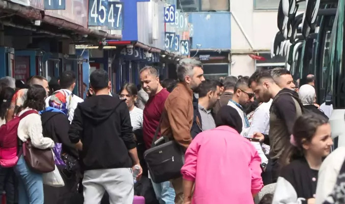 15 Temmuz Demokrasi Otogarında bayram dönüşü yoğunluğu